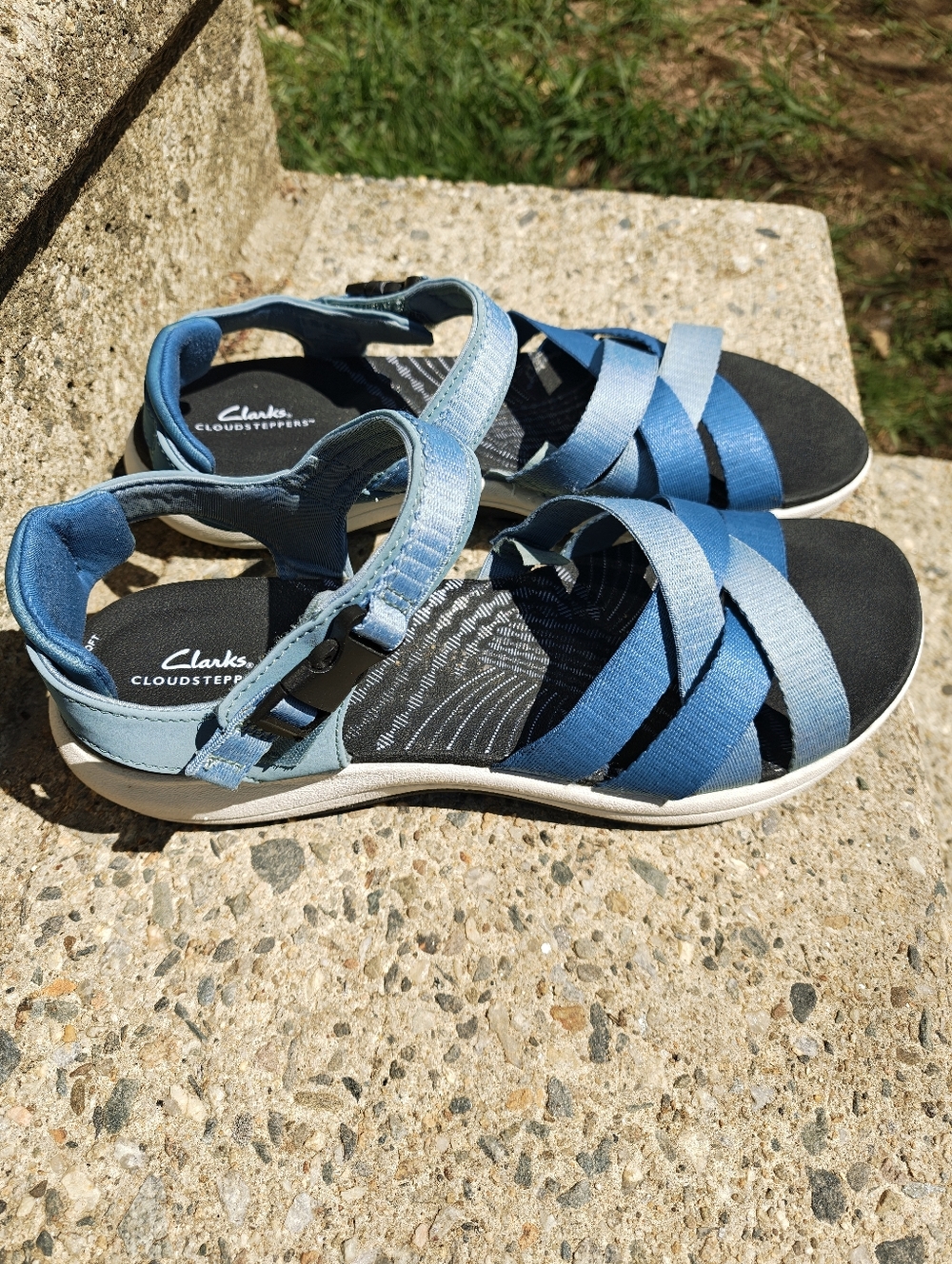Clarks Women's Mira Tide Sandal Teal EUC Size 11